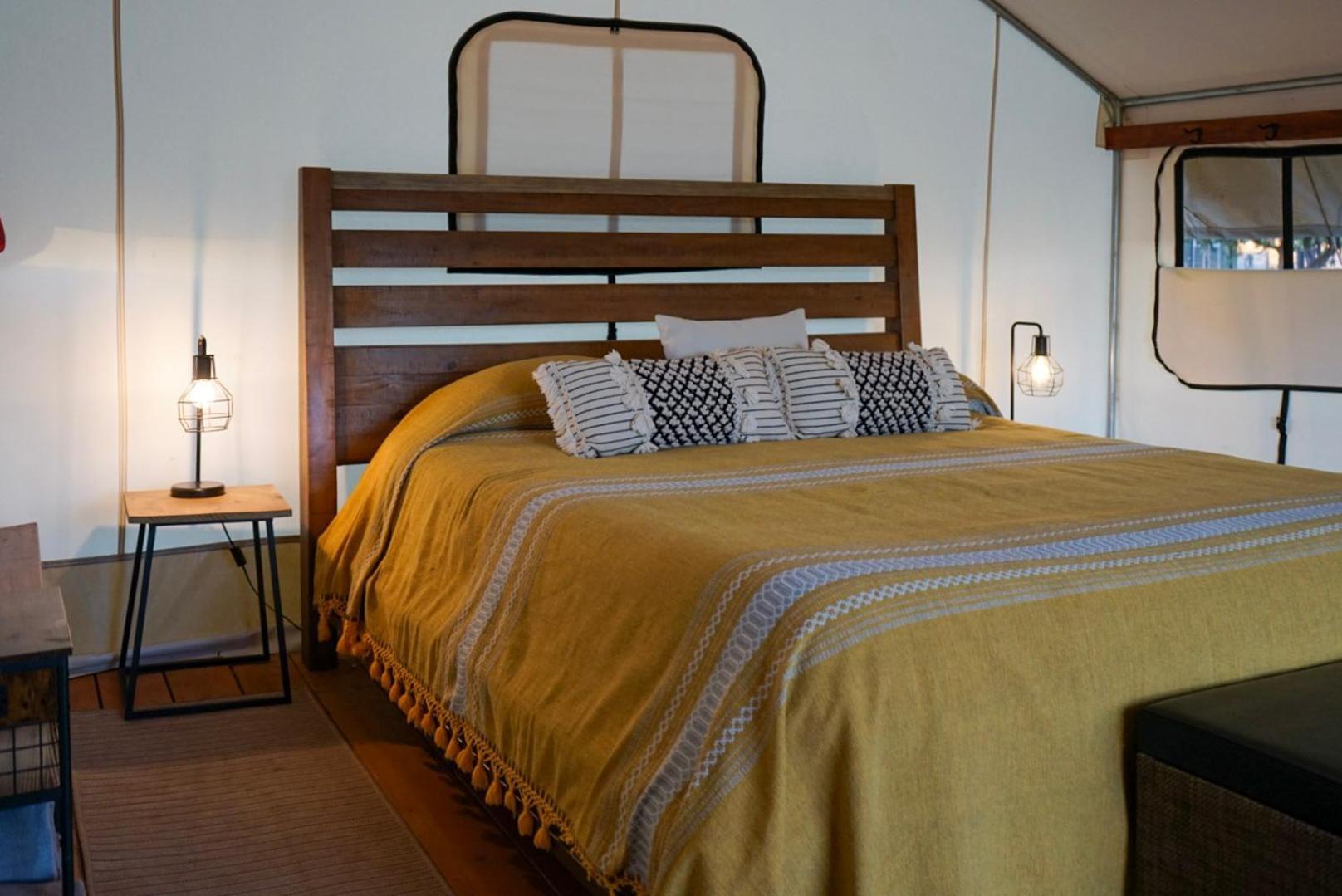 Basecamp 37° Otel Kanab Dış mekan fotoğraf