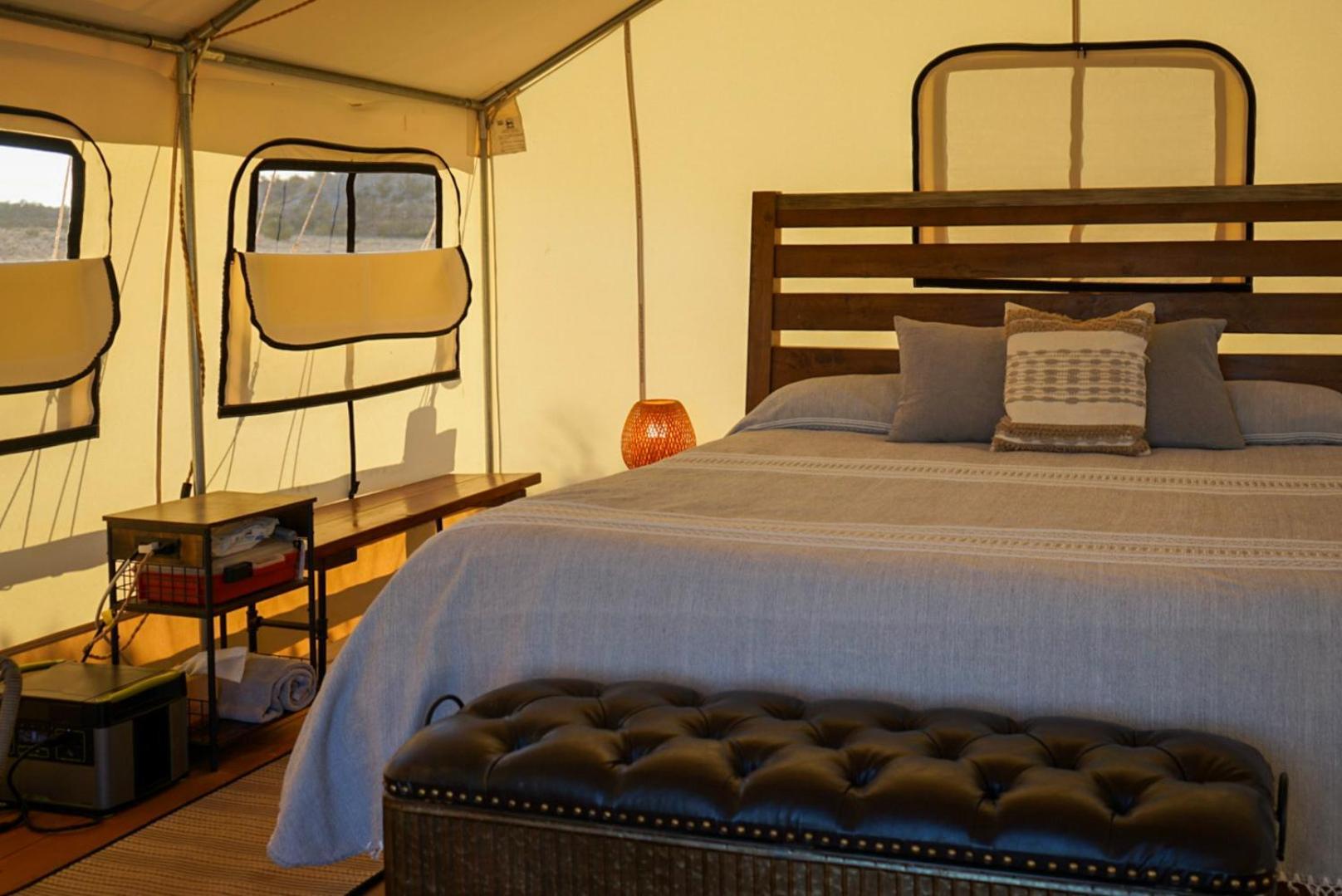 Basecamp 37° Otel Kanab Dış mekan fotoğraf